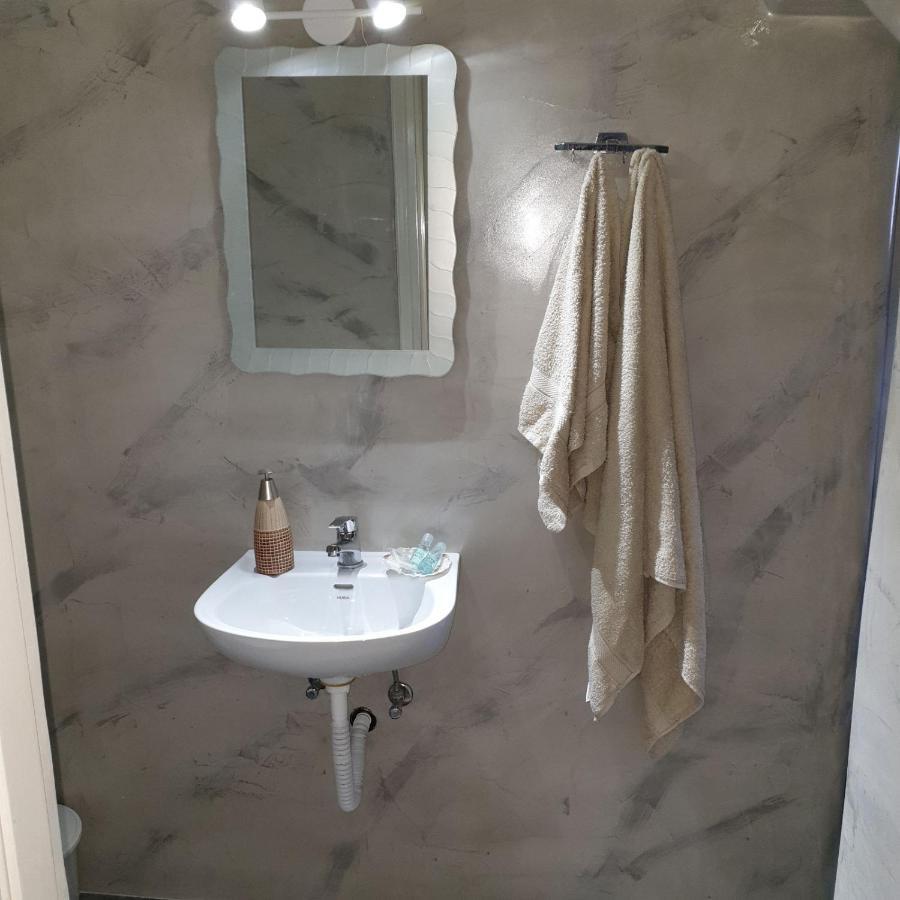 Sagma Central Rooms Периса Екстериор снимка